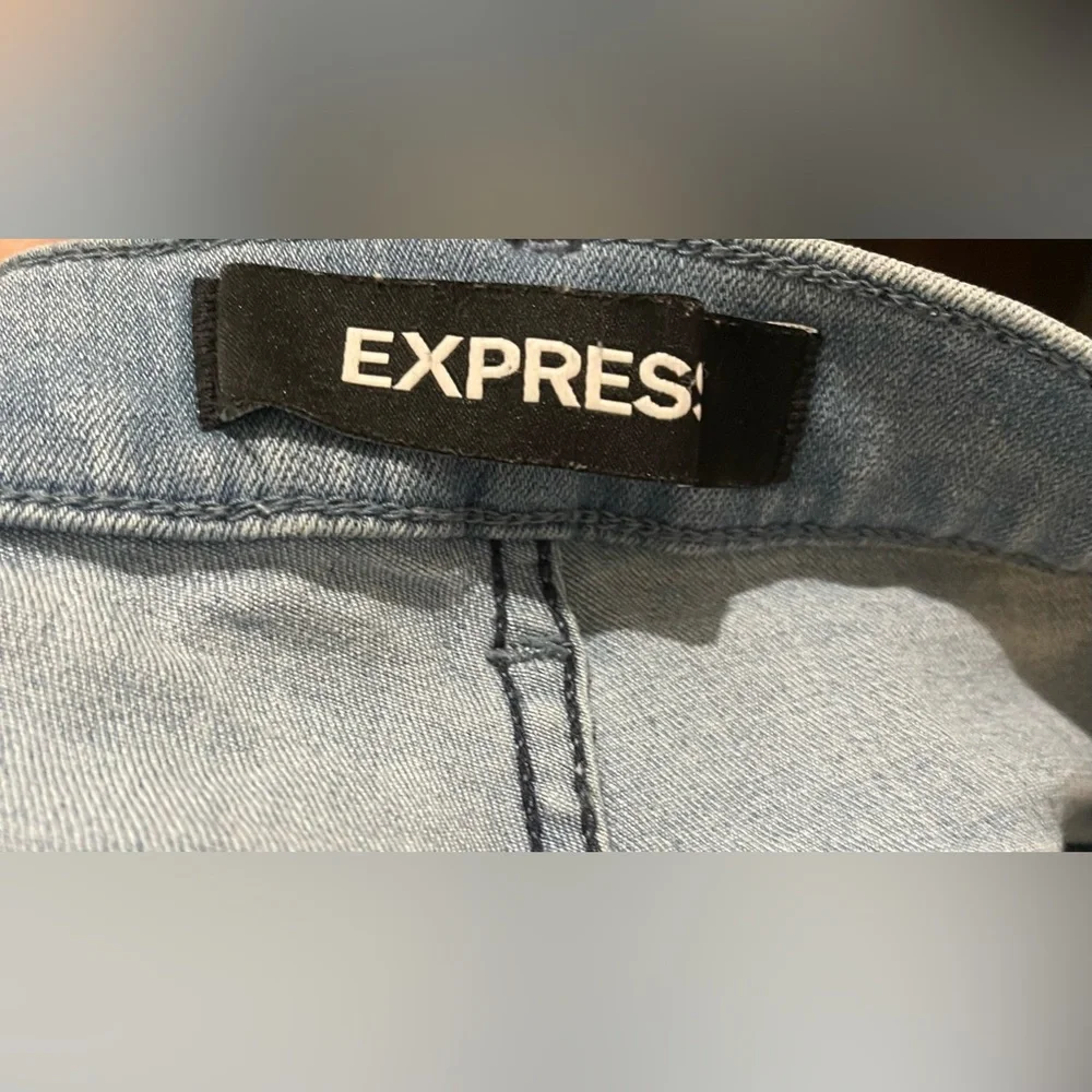 Distressed skinny high rise jeans from Express - Picture 13 of 13